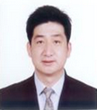 李.jpg